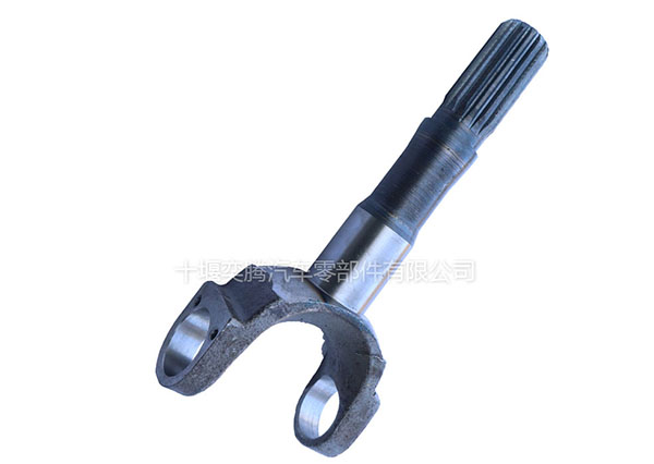 東風(fēng)EQ2082E6D 240十字軸外半軸總成23S109B-03067前驅(qū)橋十字半軸