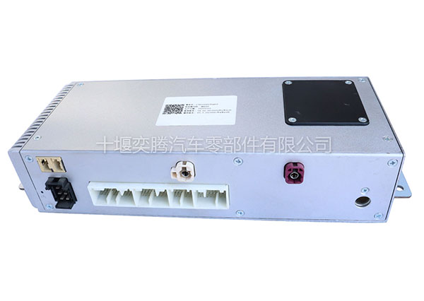 東風猛士EQ2063 MP5音響主機7911040C51M00越野汽車配件M50音響