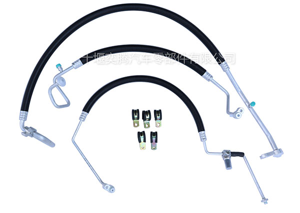 東風(fēng)猛士三代CSK181空調(diào)管路總成冷凝器至蒸發(fā)器8108200J-0C6500